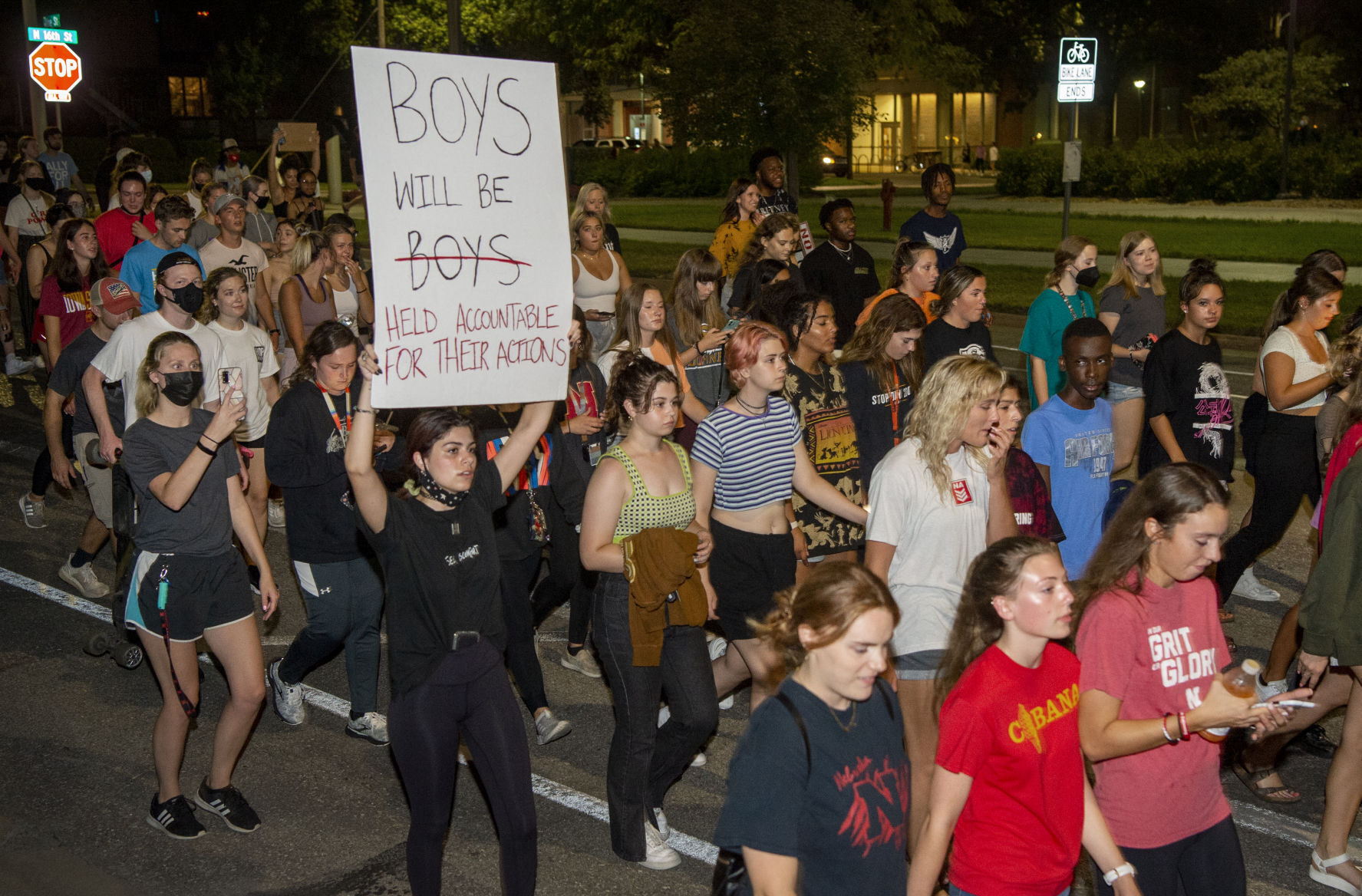 Phi Gamma Delta fraternity Temporarily Closed, 8.25
